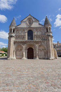 Notre-Dame la Grande by safaribears